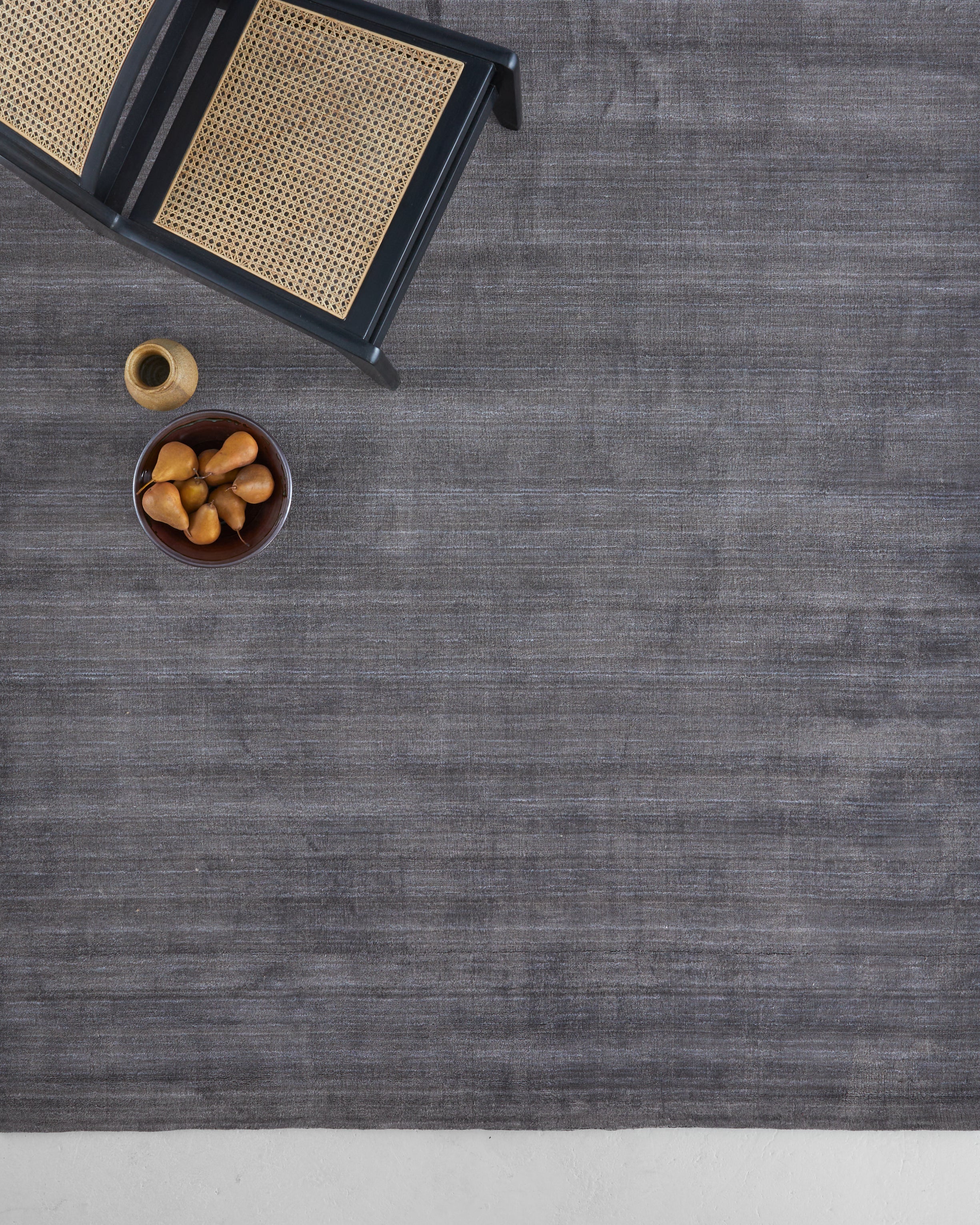 Graphite Grey Viscose Rug – Rug Porter